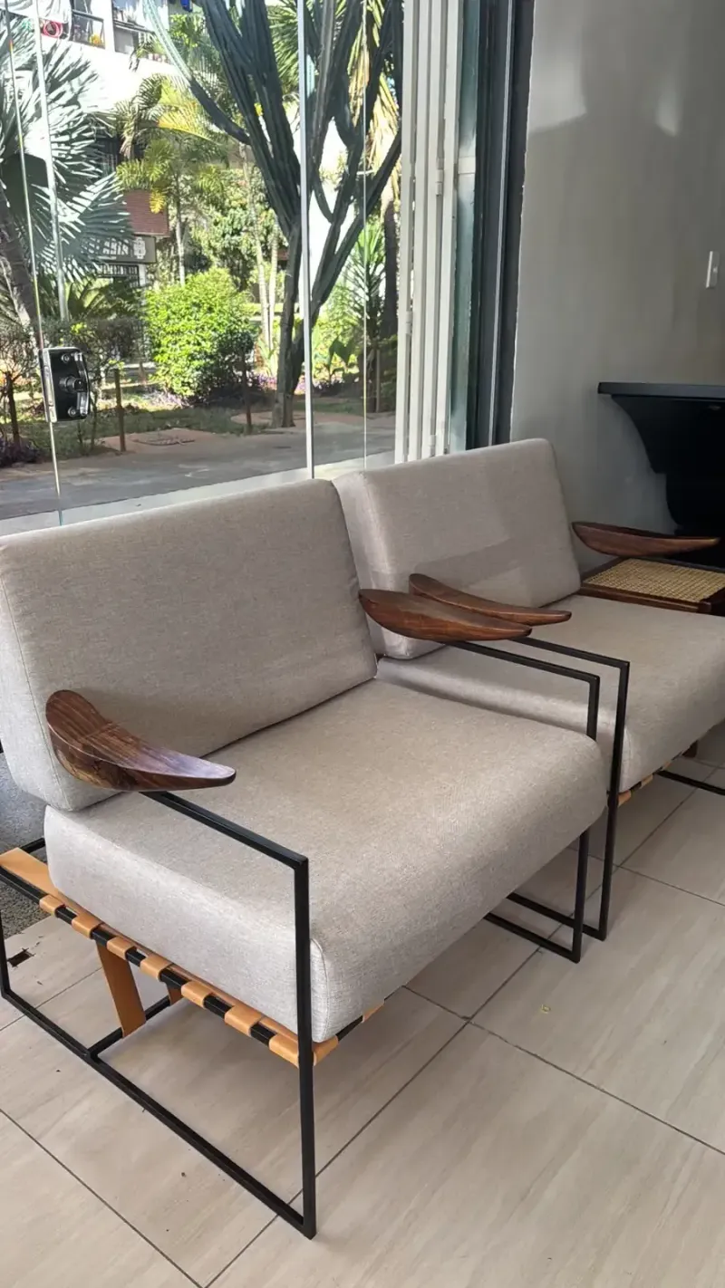 Par de Poltronas Annette - Foto 1